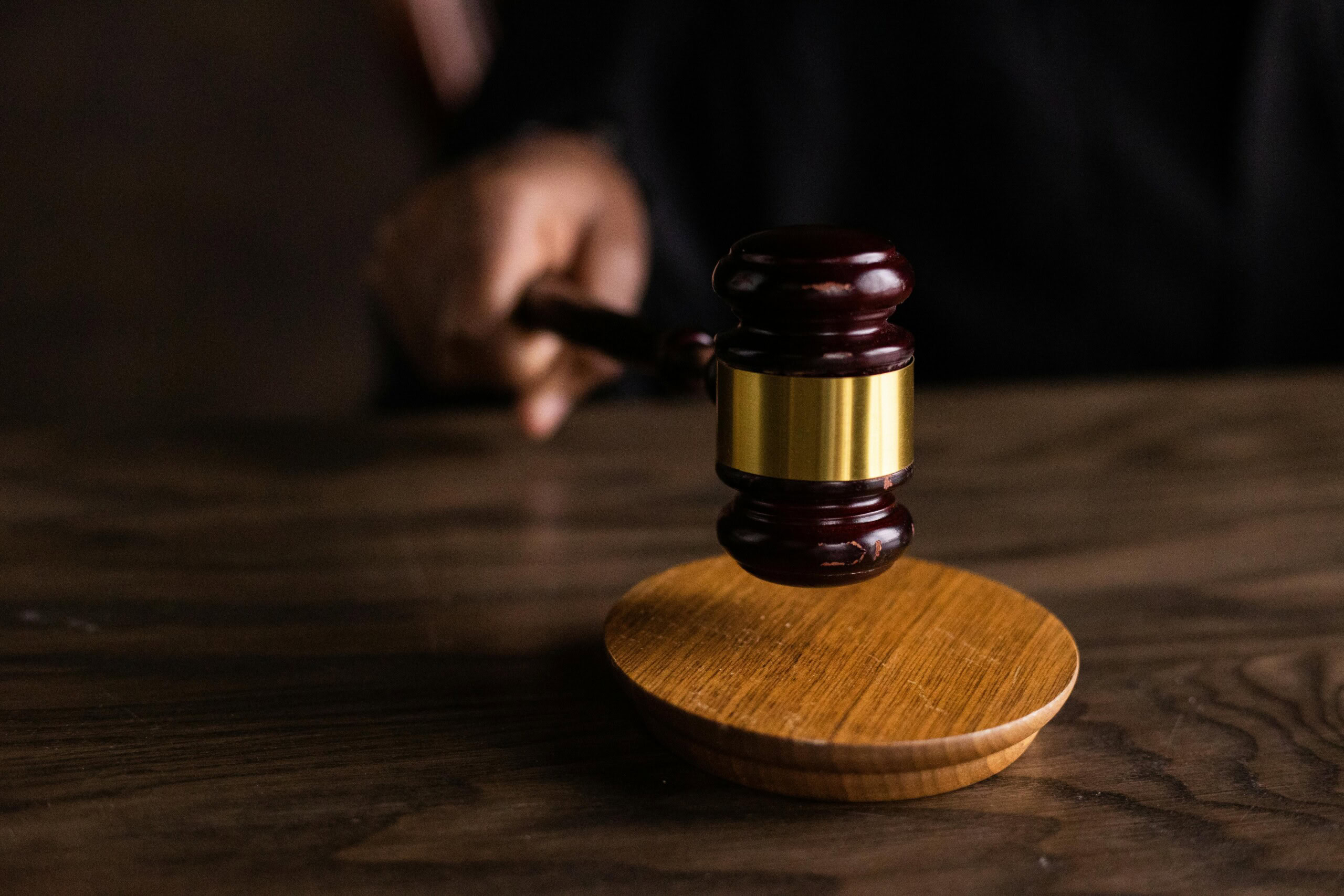 Barrister vs Solicitor: What\u0026#39;s the Difference? | Dukes Plus