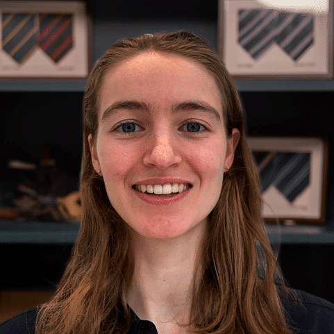 Minnie, GCSE, A Level, and IB Religious Studies, Politics, Philosophy, and SEN tutor at Dukes Plus