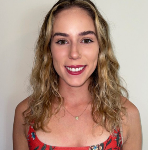 Gabriela Gosnell, Chemical Engineer at Rolls-Royce, and professional on the Engineer Summer Experience
